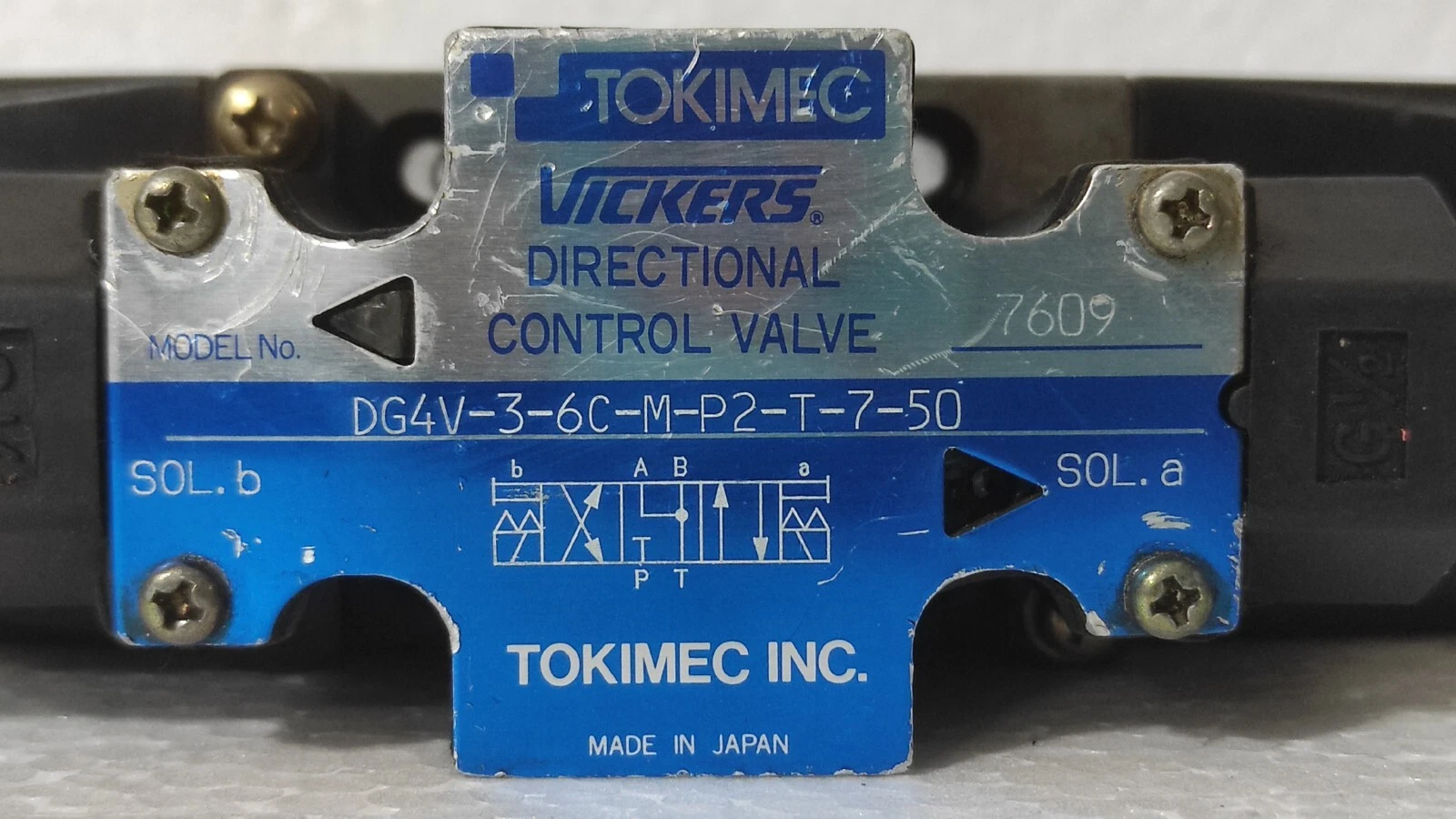 admin/uploads/uploads/vickers tokimec dg4v direct contr valve_1.webp